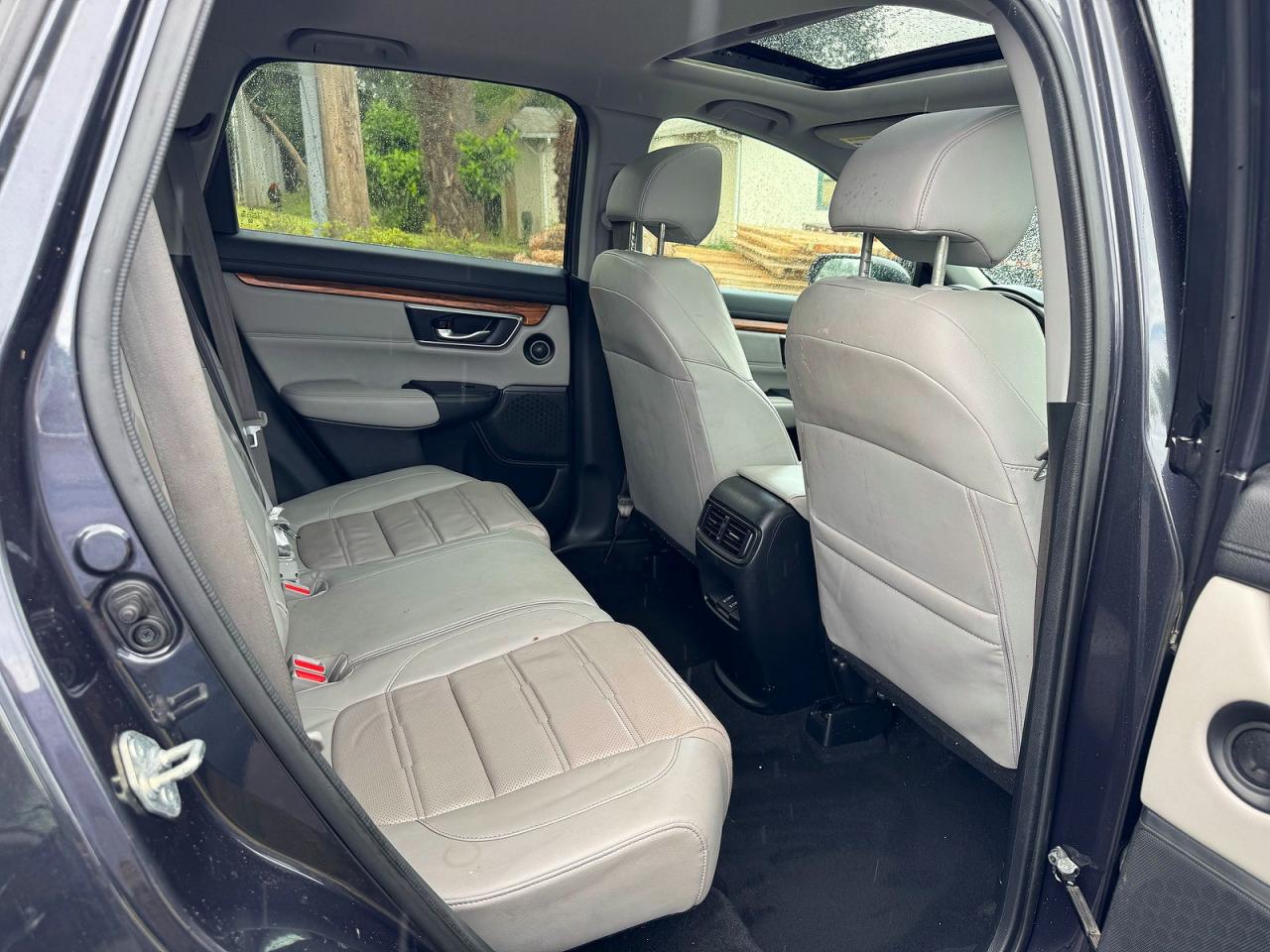 2018 Honda Crv VIN 2HKRW2H8XJH603991 photo 6
