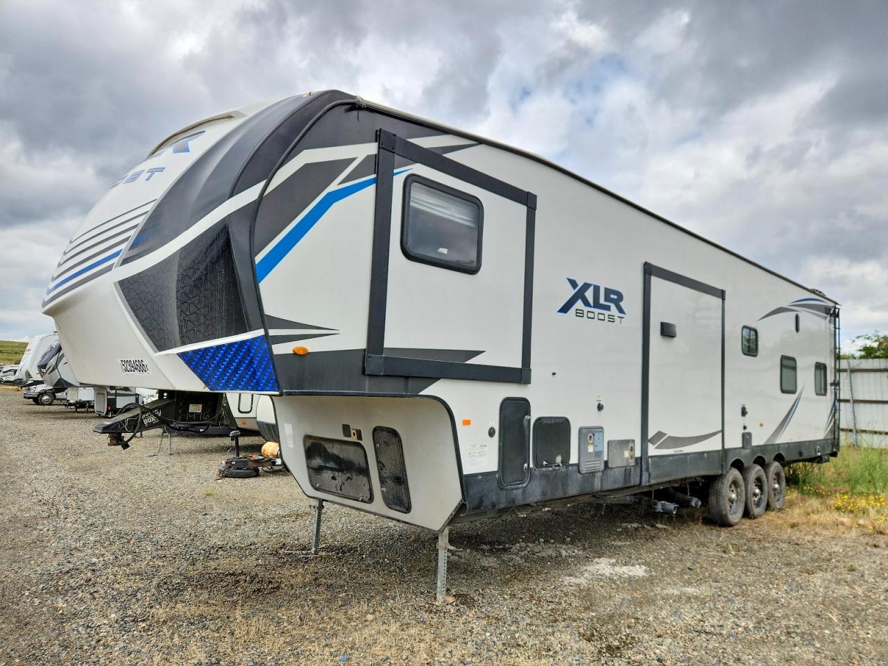 2022 FORESRIVER All models VIN 5ZT3XL2F1NZ001476 photo 2