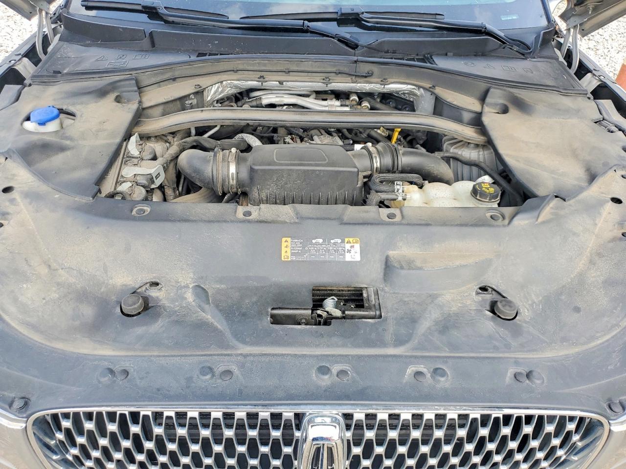 2020 Lincoln Aviator VIN 5LM5J6XC5LGL23759 photo 12