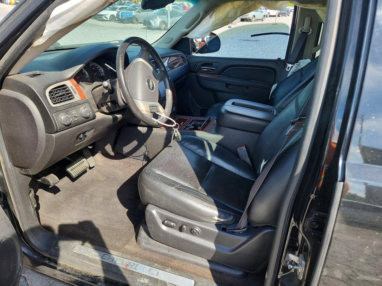 2013 Chevrolet Avalanche VIN 3GNTKGE73DG338717 photo 7