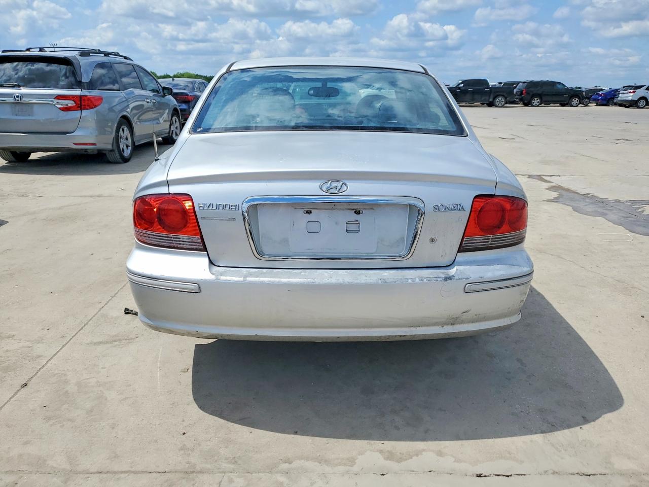 2005 Hyundai Sonata VIN KMHWF35H55A106319 photo 6