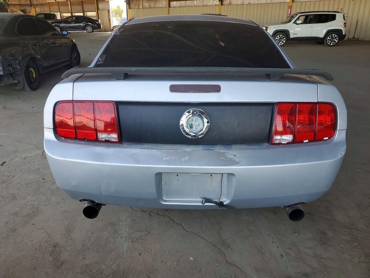 2006 Ford Mustang VIN 1ZVFT80N265236797 photo 6
