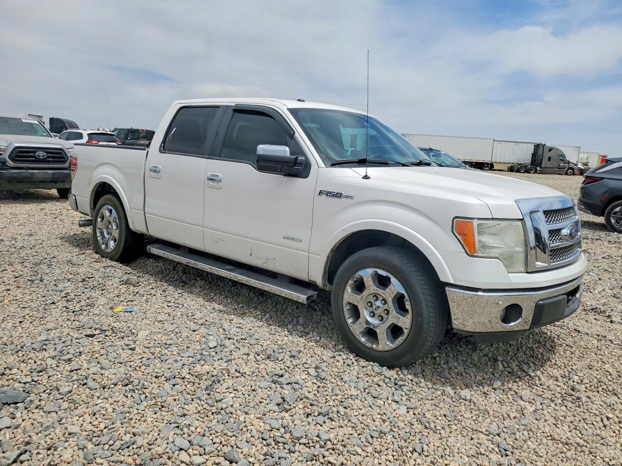 2012 Ford F150 VIN 1FTFW1CT0CKE17812 photo 4