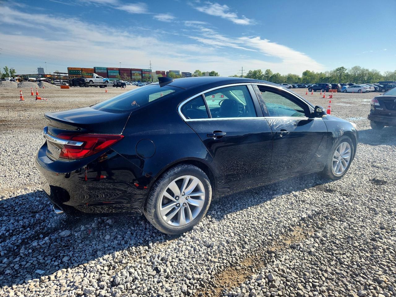2015 Buick Regal VIN 2G4GN5EX2F9115132 photo 3