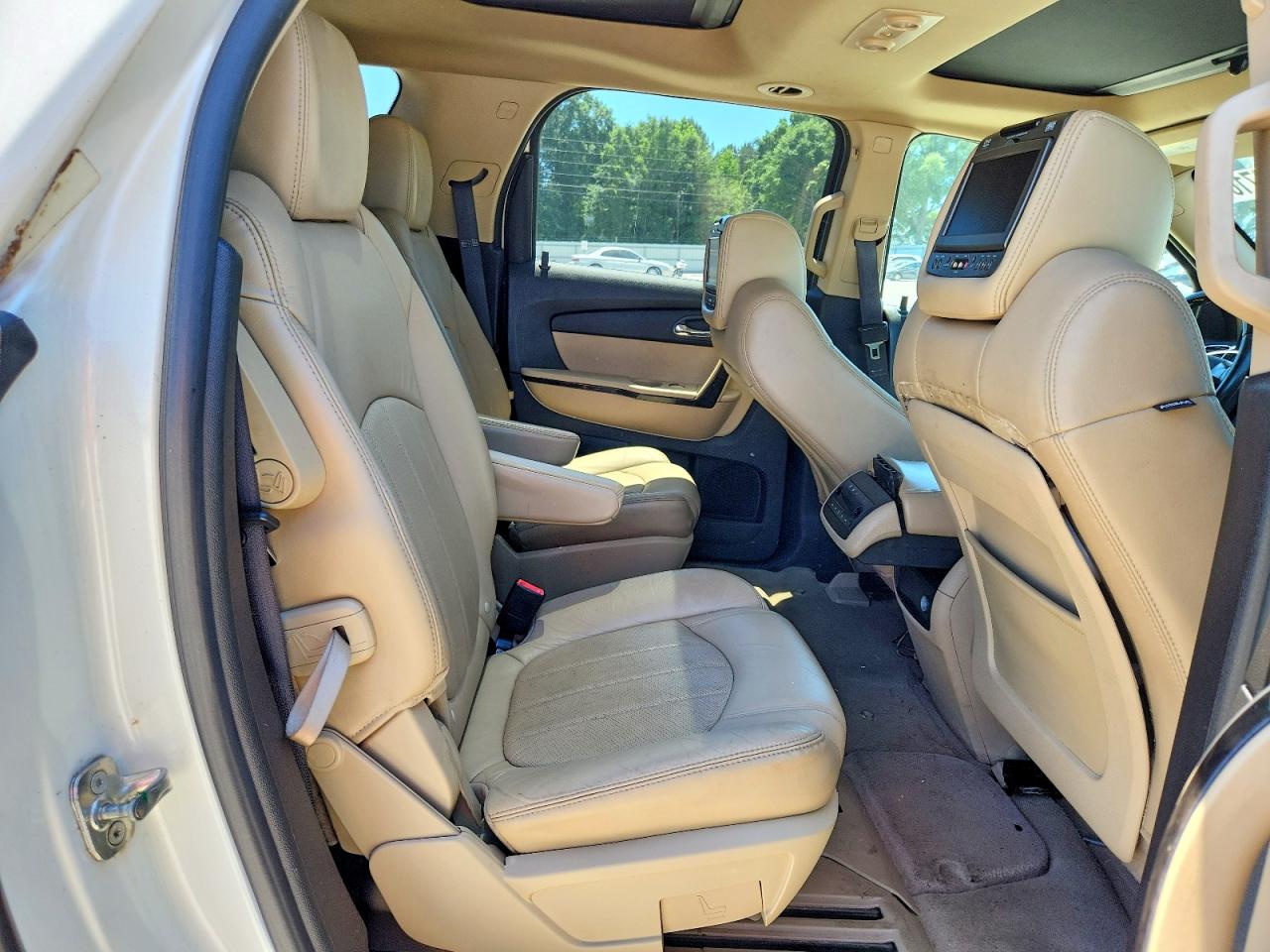 2011 GMC Acadia den VIN 1GKKRTED2BJ257027 photo 11