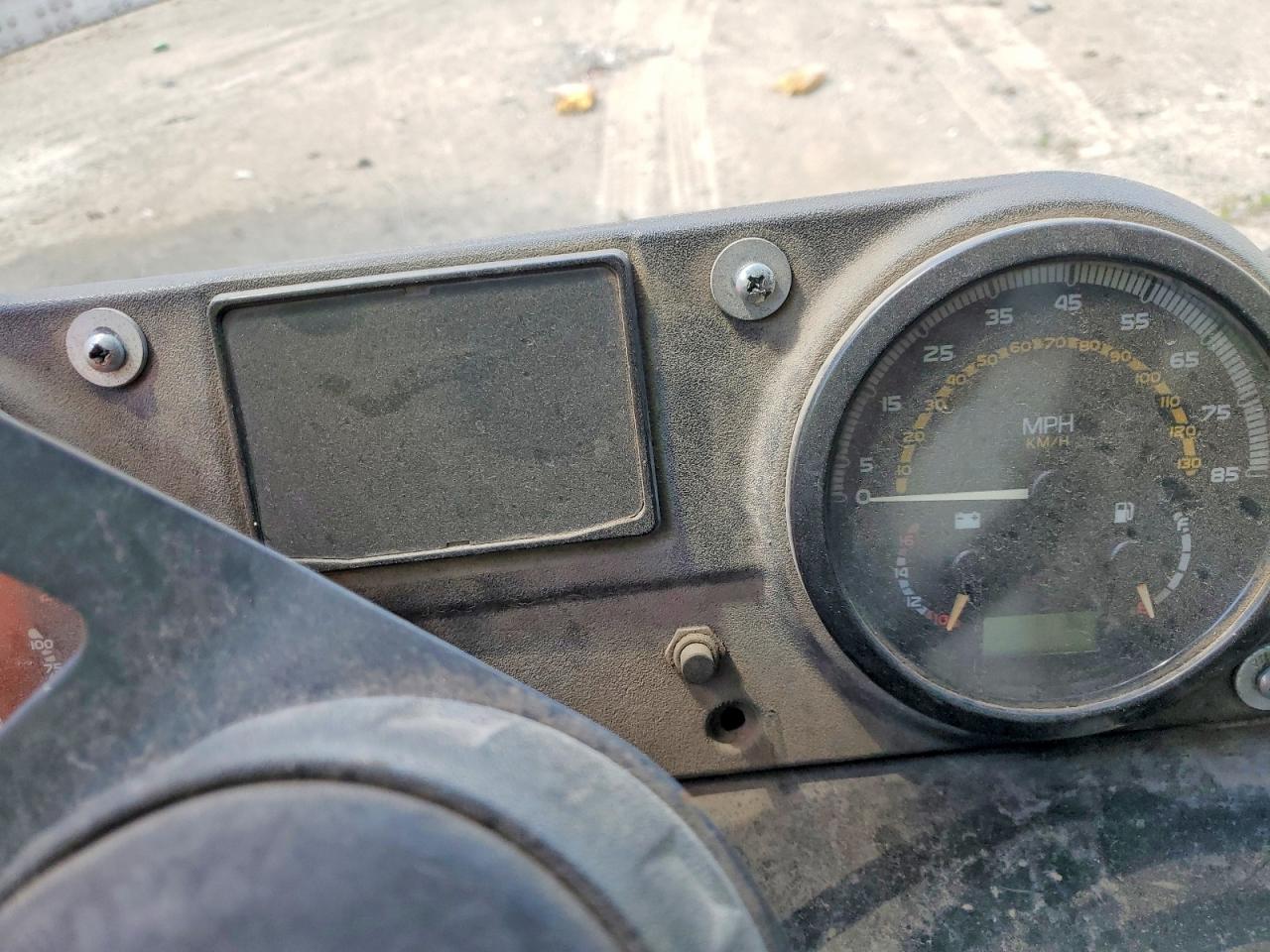 2009 MACK All other VIN 1M2AU02C19M003135 photo 8