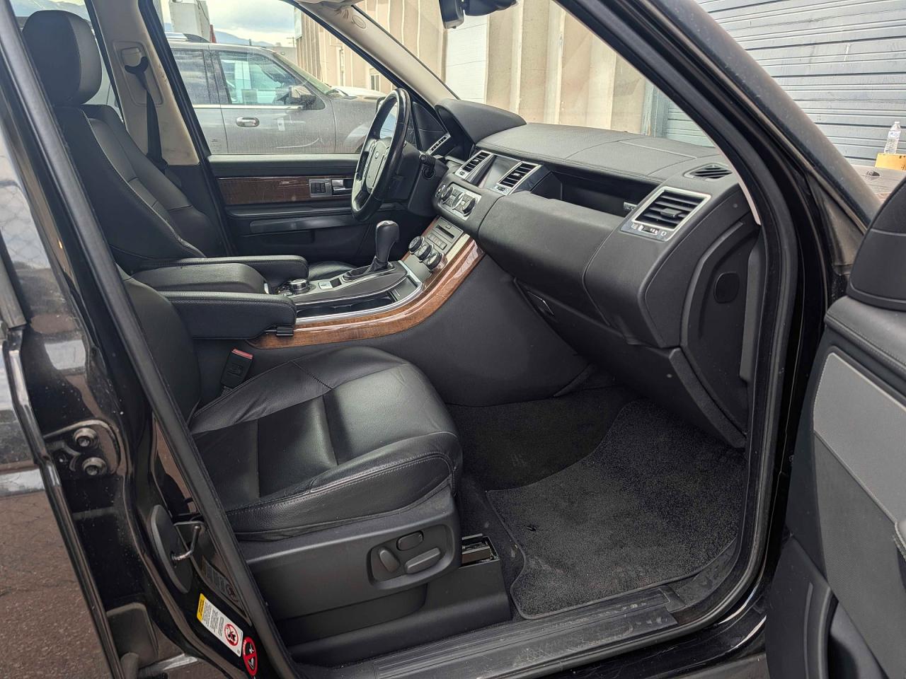2010 LANDAU Rangerover VIN SALSF2D41AA224138 photo 5