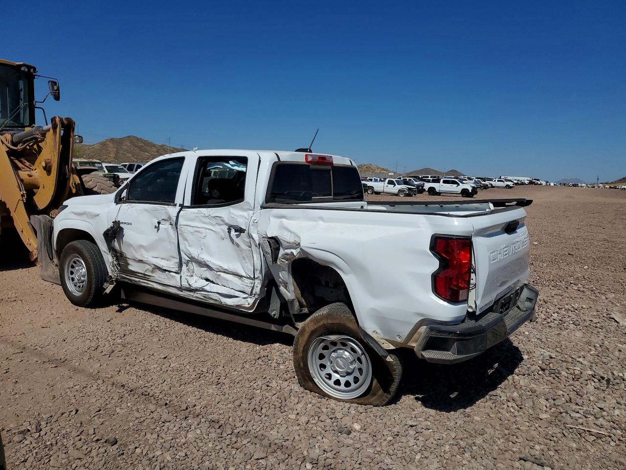 2025 CHEV Colorado VIN 1GCPSBEK5S1188431 photo 2
