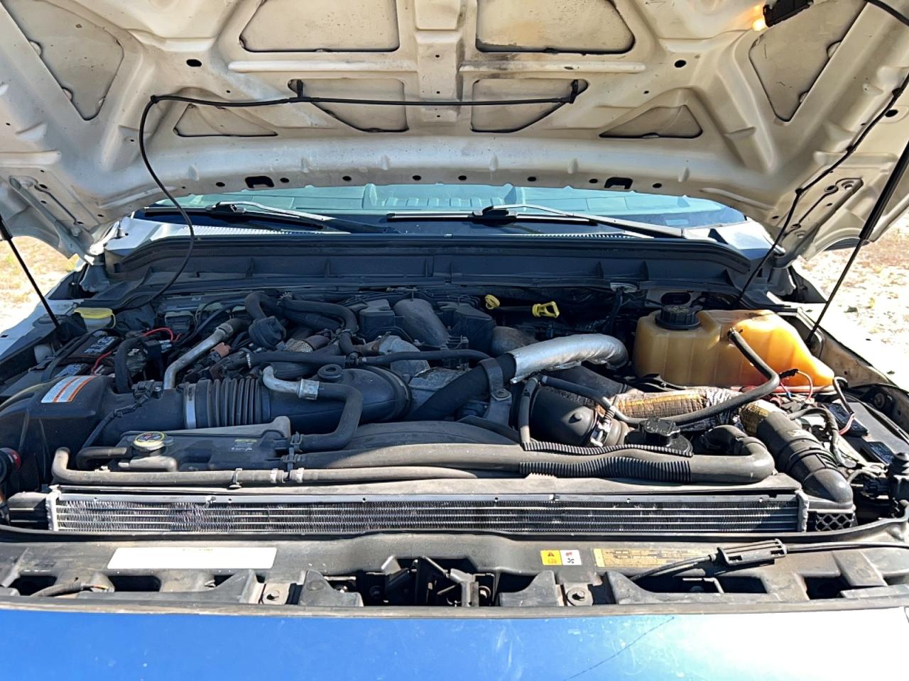 2011 Ford F550 VIN 1FDUF5GT9BEA80204 photo 7