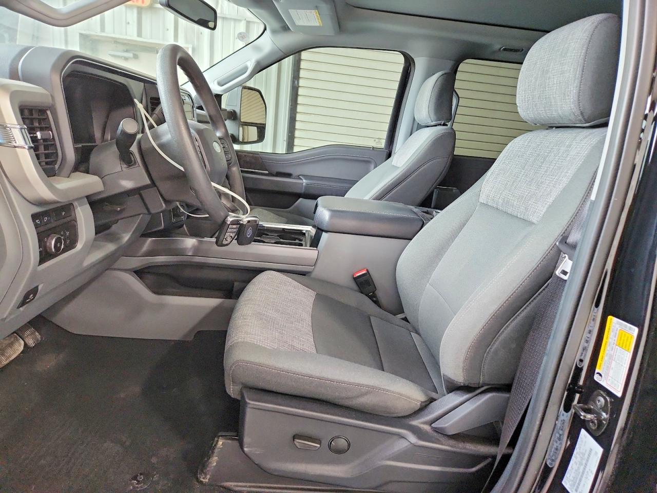 2023 Ford F250 VIN 1FT8W2BN5PEC42284 photo 7