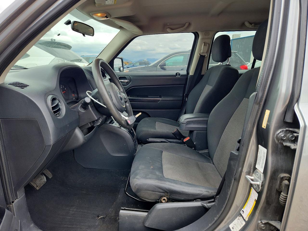 2012 Jeep Patriot VIN 1C4NJRBB5CD611709 photo 7