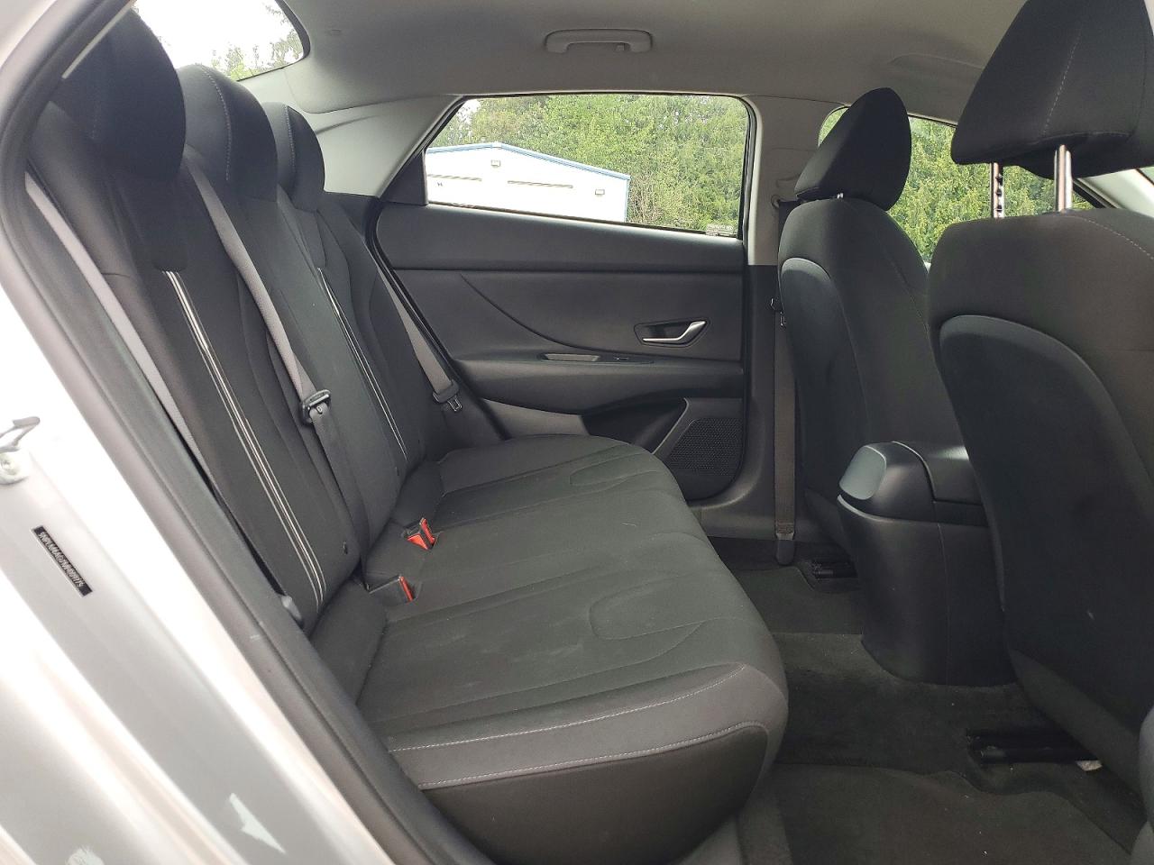 2021 Hyundai Elantra VIN 5NPLM4AG7MH009775 photo 10