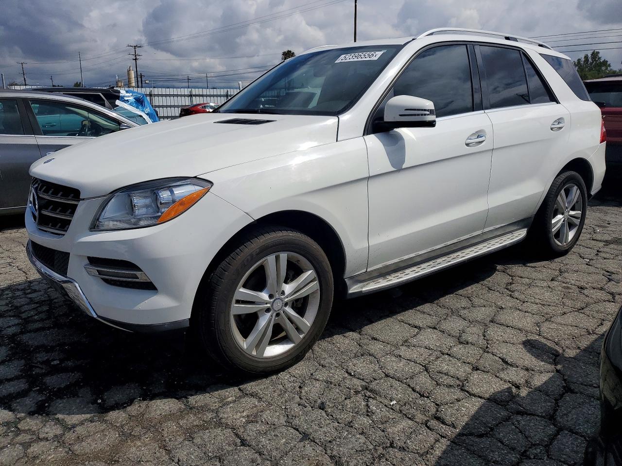 2015 Mercedes-Benz M-class VIN 4JGDA5JBXFA561672 photo 1