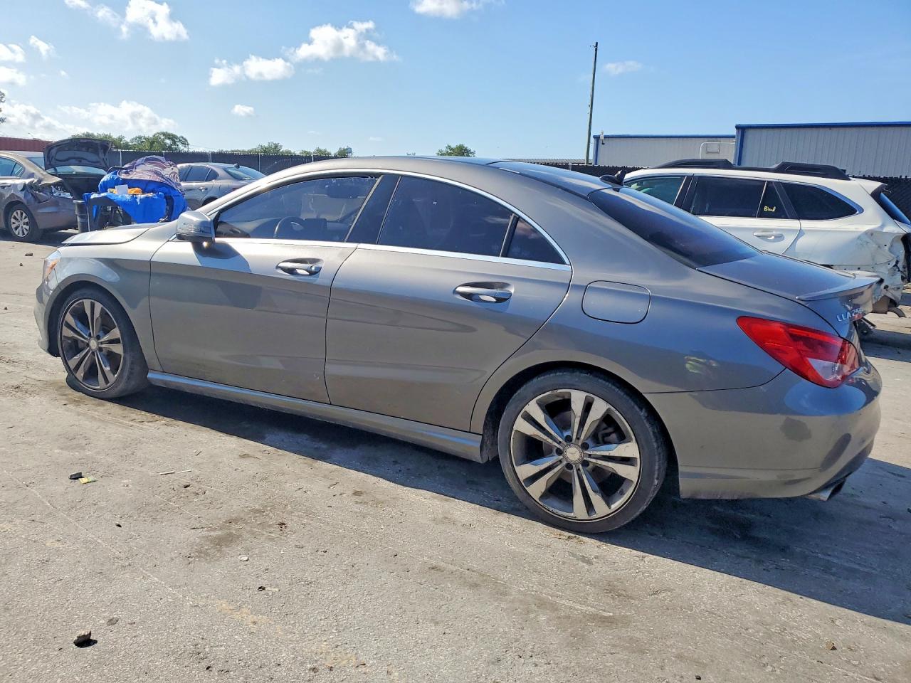 2016 Mercedes-Benz Cla-class VIN WDDSJ4EB3GN313912 photo 2