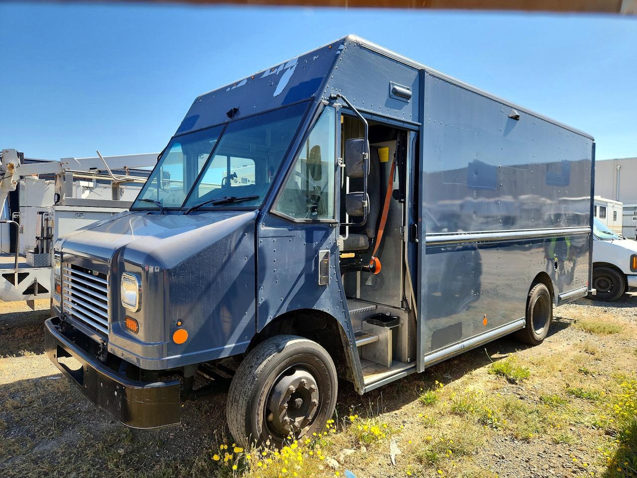 2021 FREIGHTLINER All other VIN 4UZAC2EA5MCMN0168 photo 1