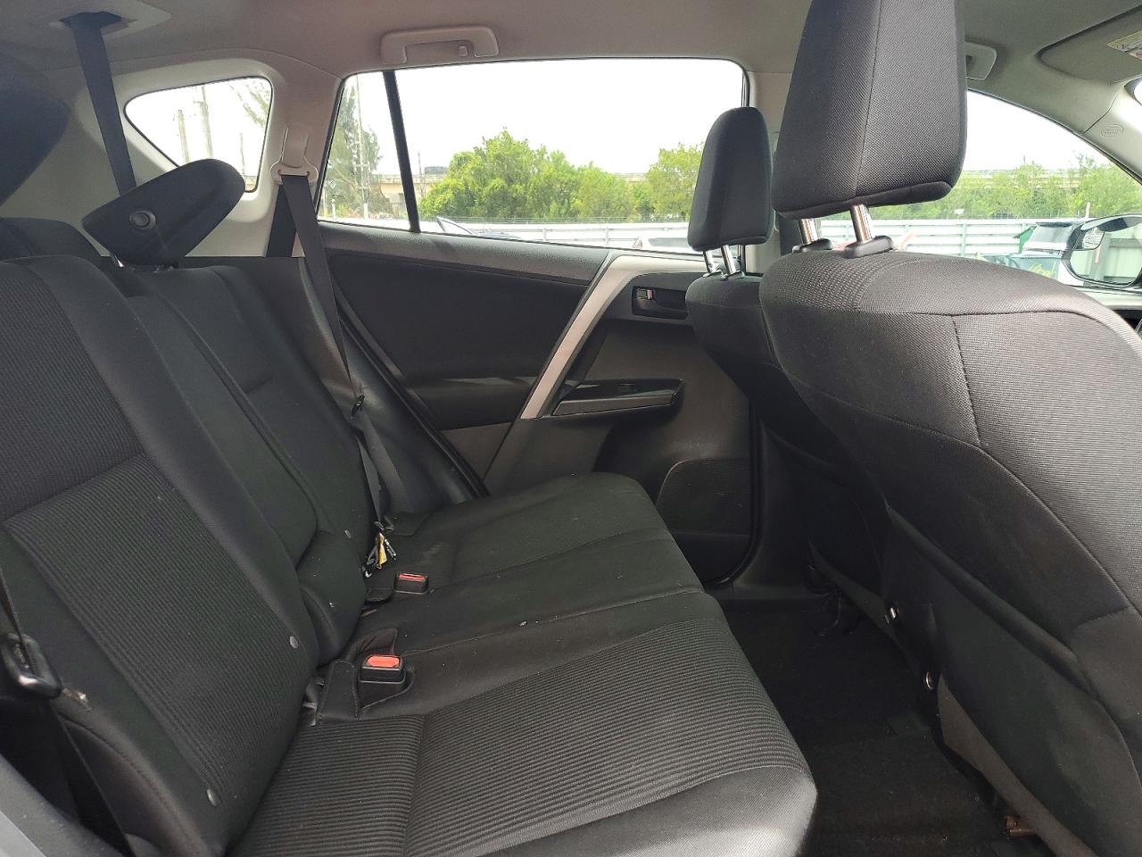2018 Toyota Rav4 VIN 2T3ZFREV5JW445670 photo 10
