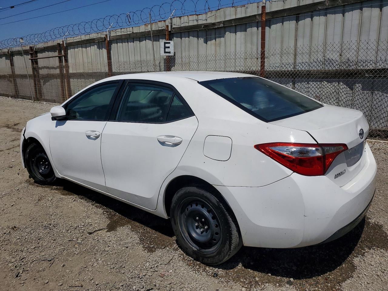 2014 Toyota Corolla VIN 5YFBURHEXEP065792 photo 2