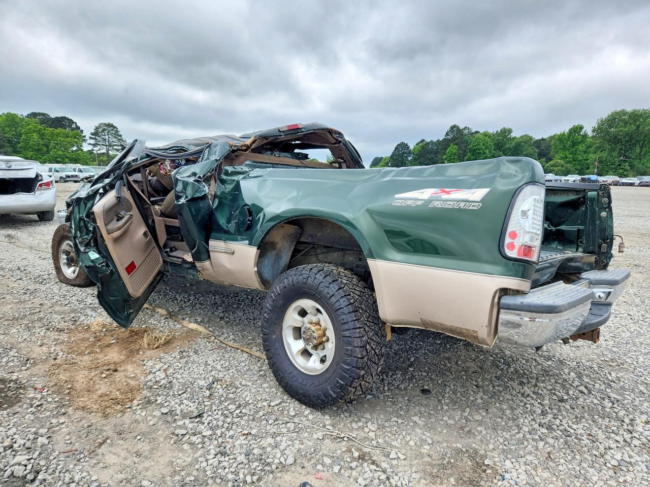 1999 Ford F250 VIN 1FTNW21F9XEC74863 photo 2