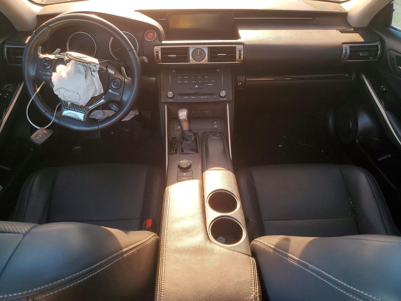 2015 Lexus Is VIN JTHCF1D29F5022957 photo 8