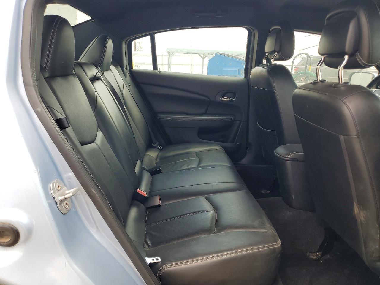 2013 Chrysler 200 VIN 1C3CCBCG5DN598110 photo 10