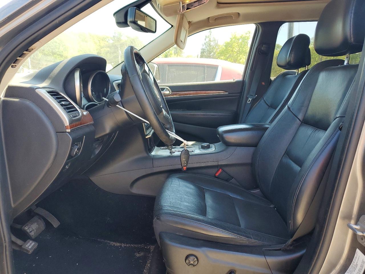 2011 Jeep Cherokee VIN 1J4RR5GG7BC655183 photo 7