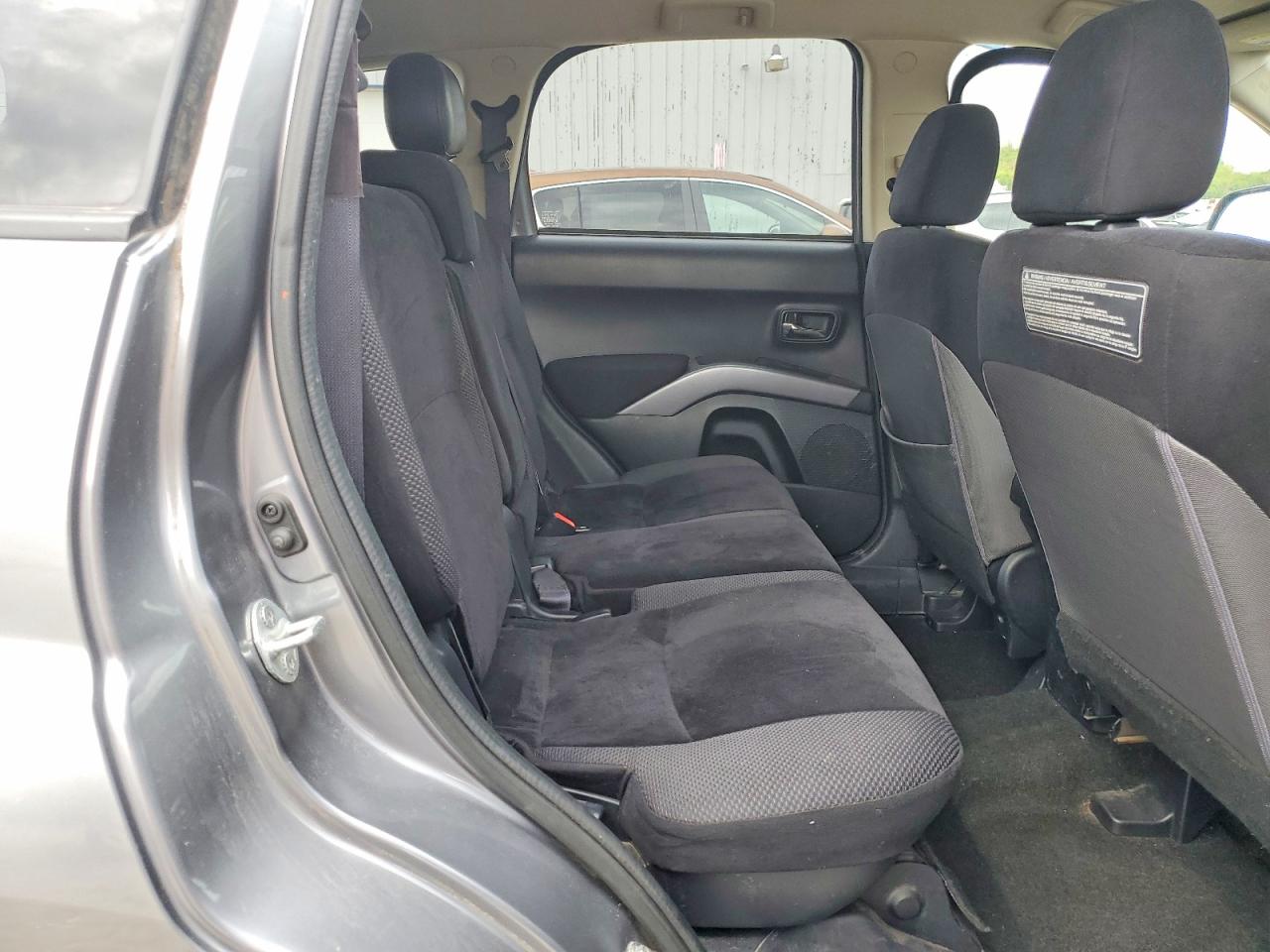 2013 Mitsubishi Outlander VIN JA4AS2AW8DU004576 photo 11