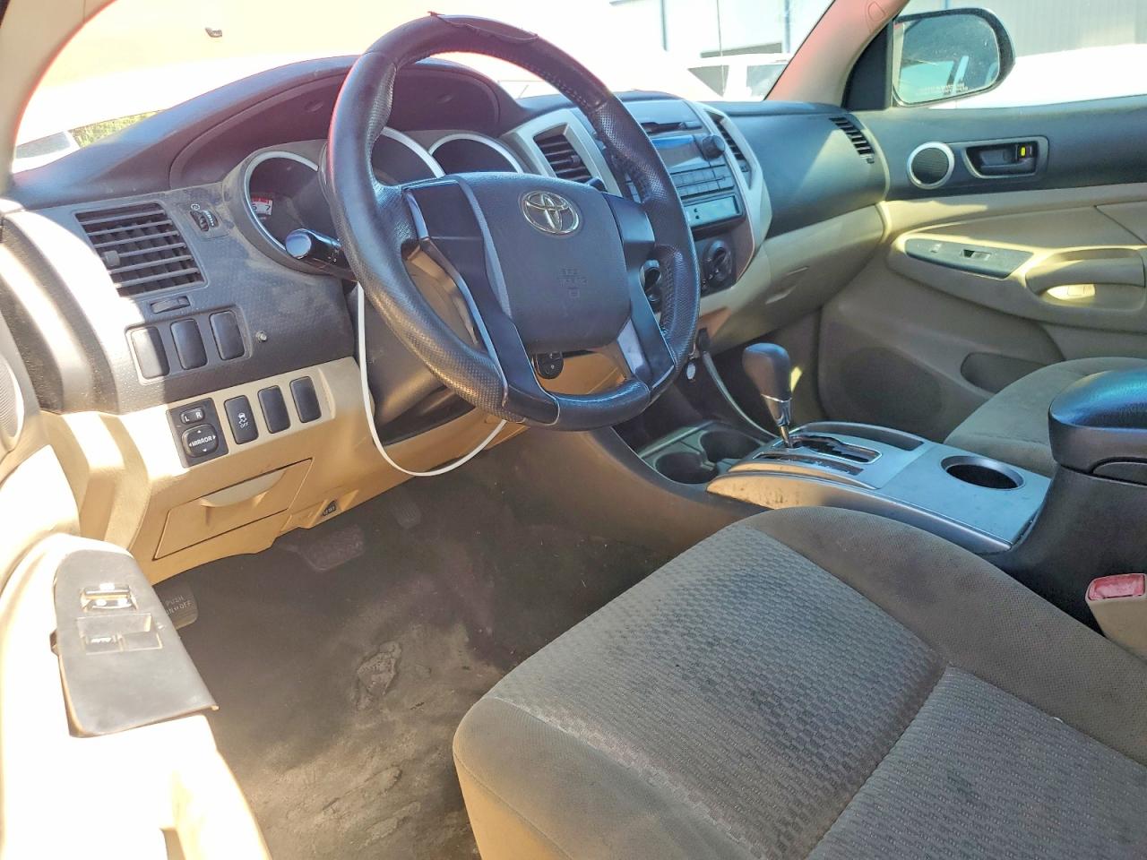 2012 Toyota Tacoma VIN 5TFTX4GN1CX006788 photo 8