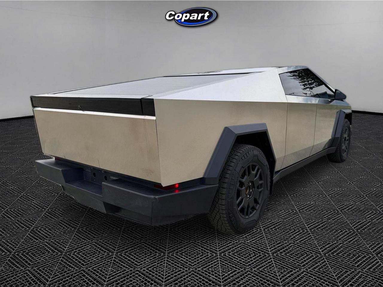 2024 Tesla Cybertruck VIN 7G2CEHEE3RA048554 photo 4