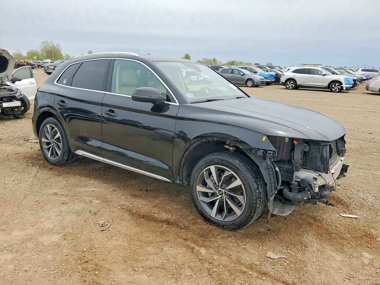 2021 Audi Q5 VIN WA1BAAFY6M2024963 photo 4