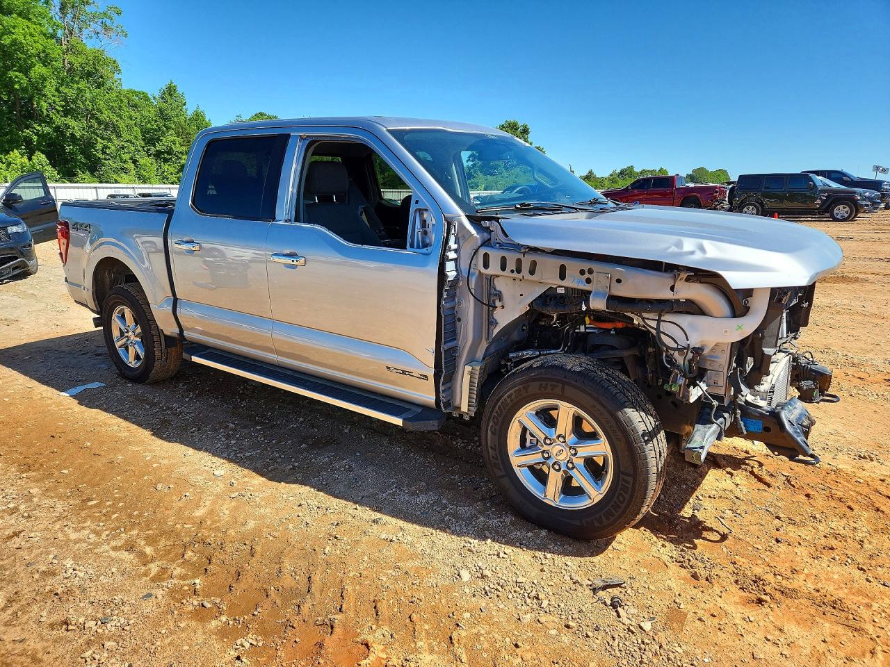 2024 Ford F150 VIN 1FTFW3LD9RFA20461 photo 4