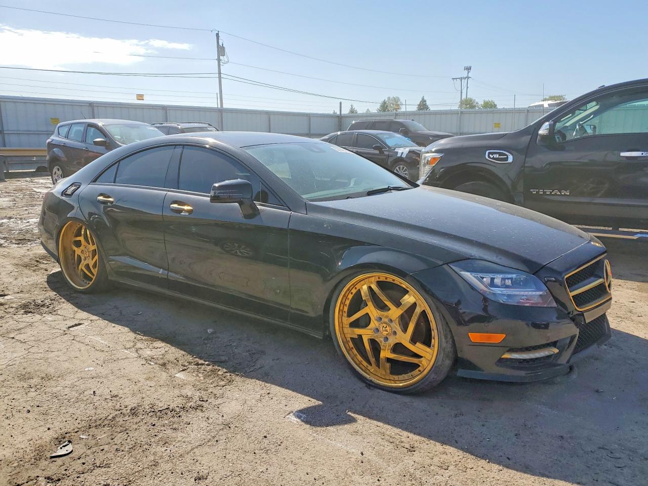 2012 Mercedes-Benz Cls-class VIN WDDLJ9BB1CA051055 photo 4