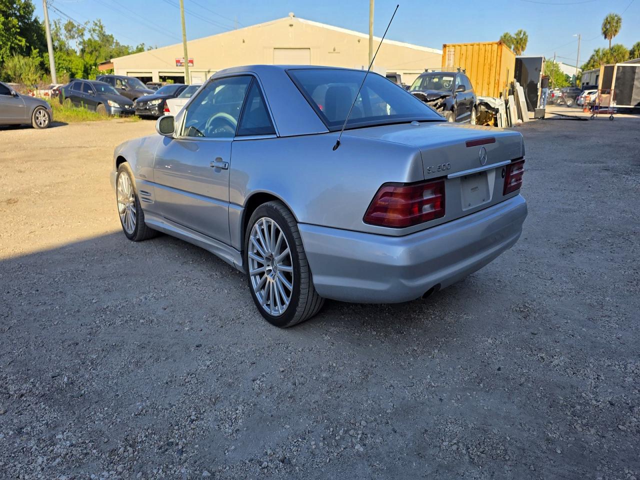 2002 Mercedes-Benz Sl-class VIN WDBFA68F42F202213 photo 3