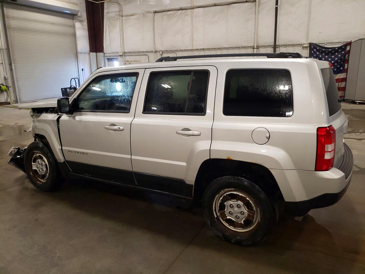 2012 Jeep Patriot VIN 1C4NJRBB6CD686922 photo 2