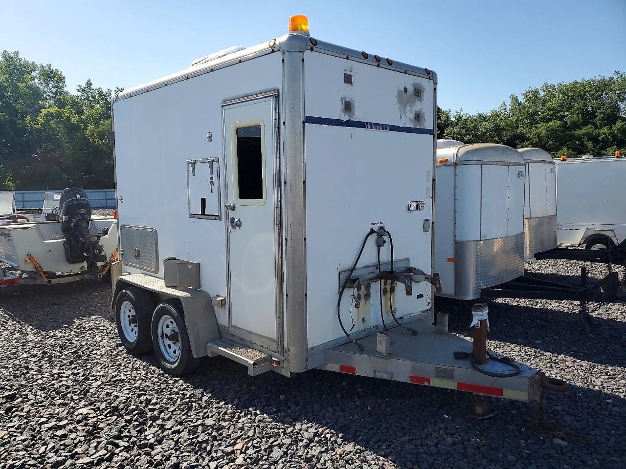2000 ROLLING STAR FIBER OPTIC SPLICING TRAILER VIN 1R9US1020YB295289 photo 1