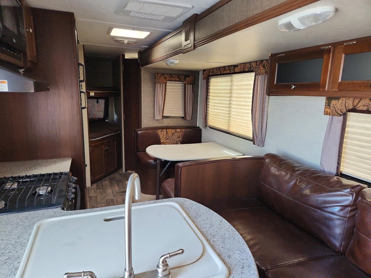 2016 KEYSTONE Bullet VIN 4YDT27422GD421441 photo 6