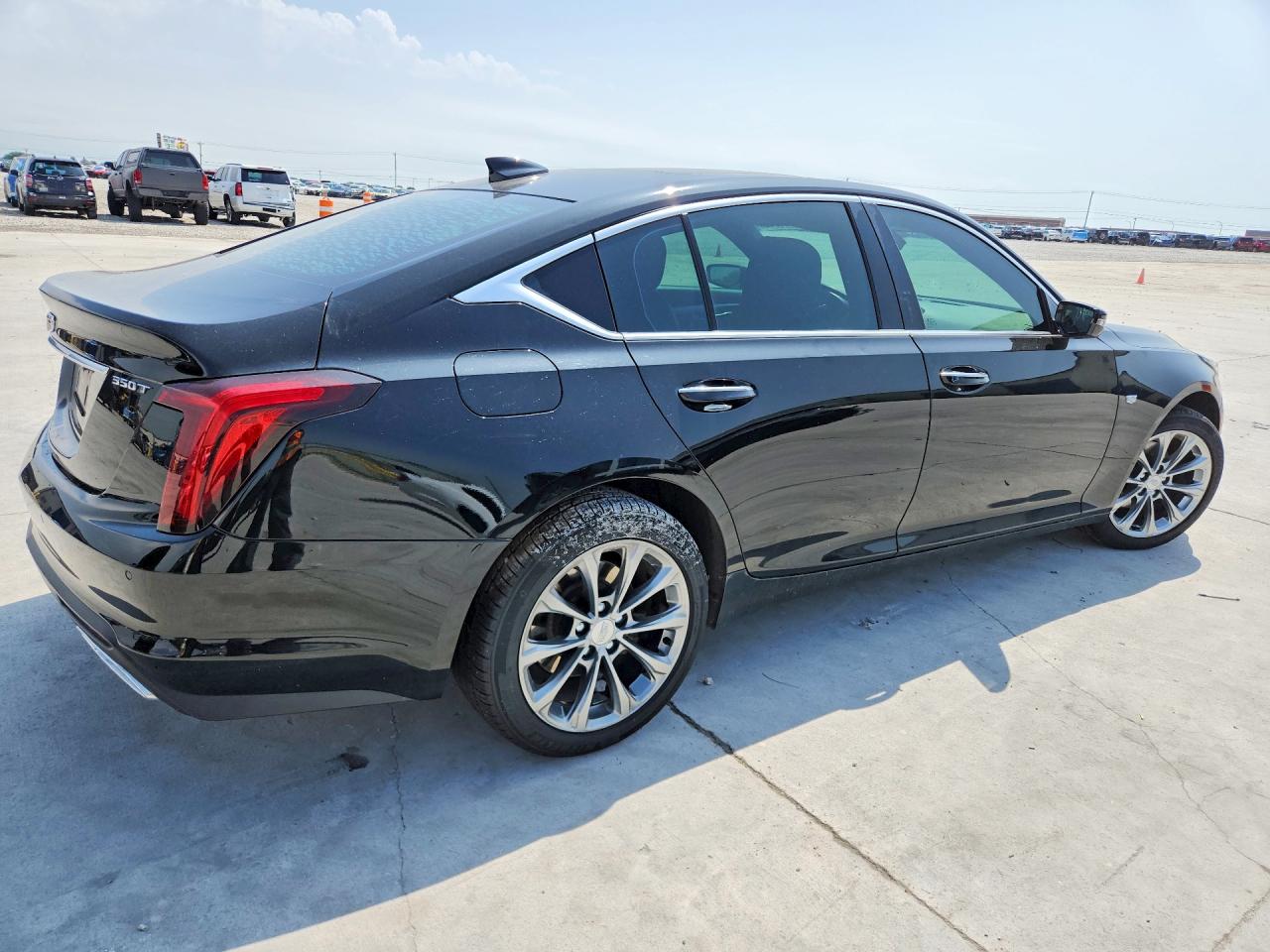 2020 Cadillac Ct5 VIN 1G6DT5RK1L0118611 photo 3