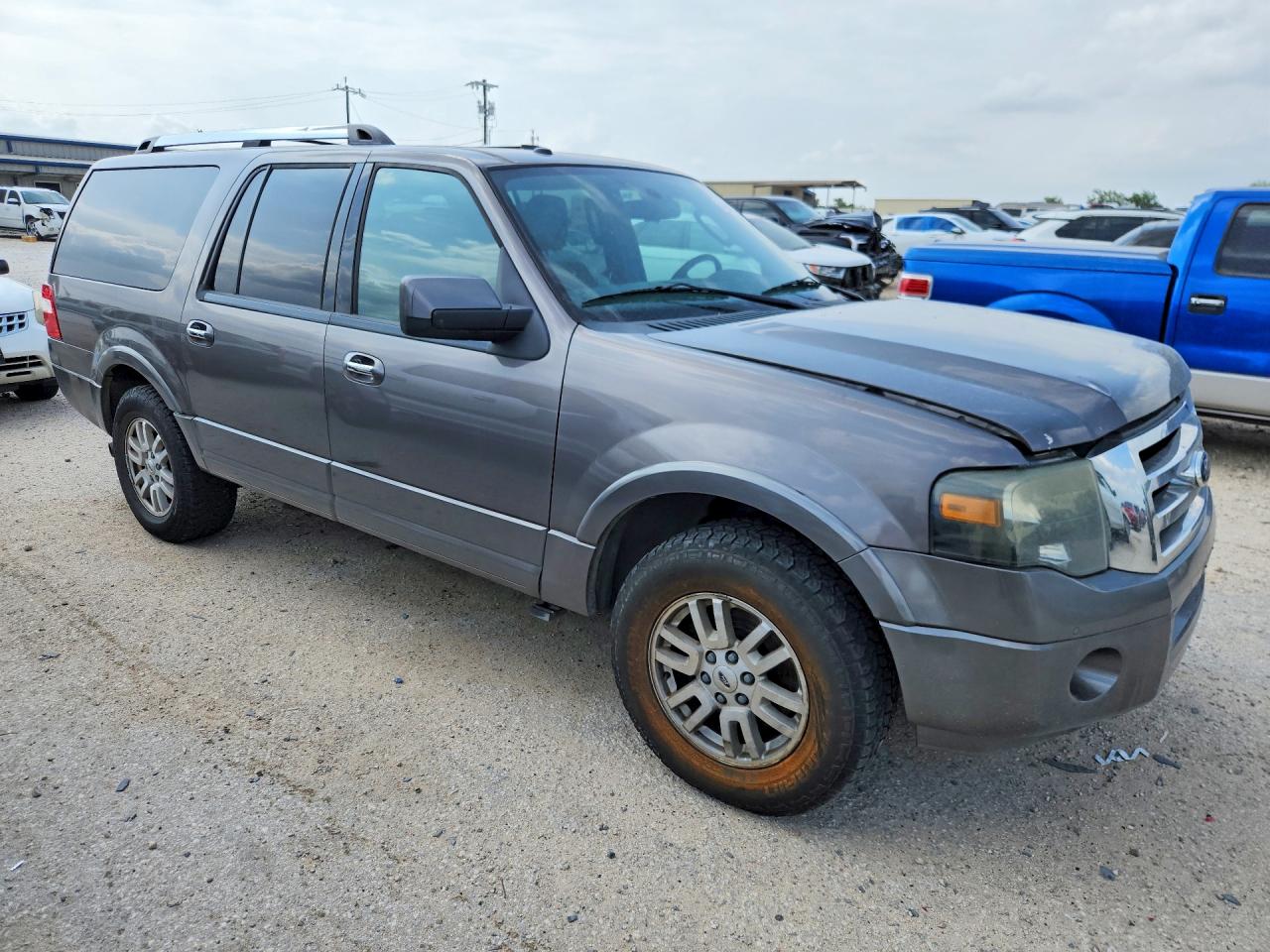 2014 Ford Expedition VIN 1FMJK1K54EEF63877 photo 4