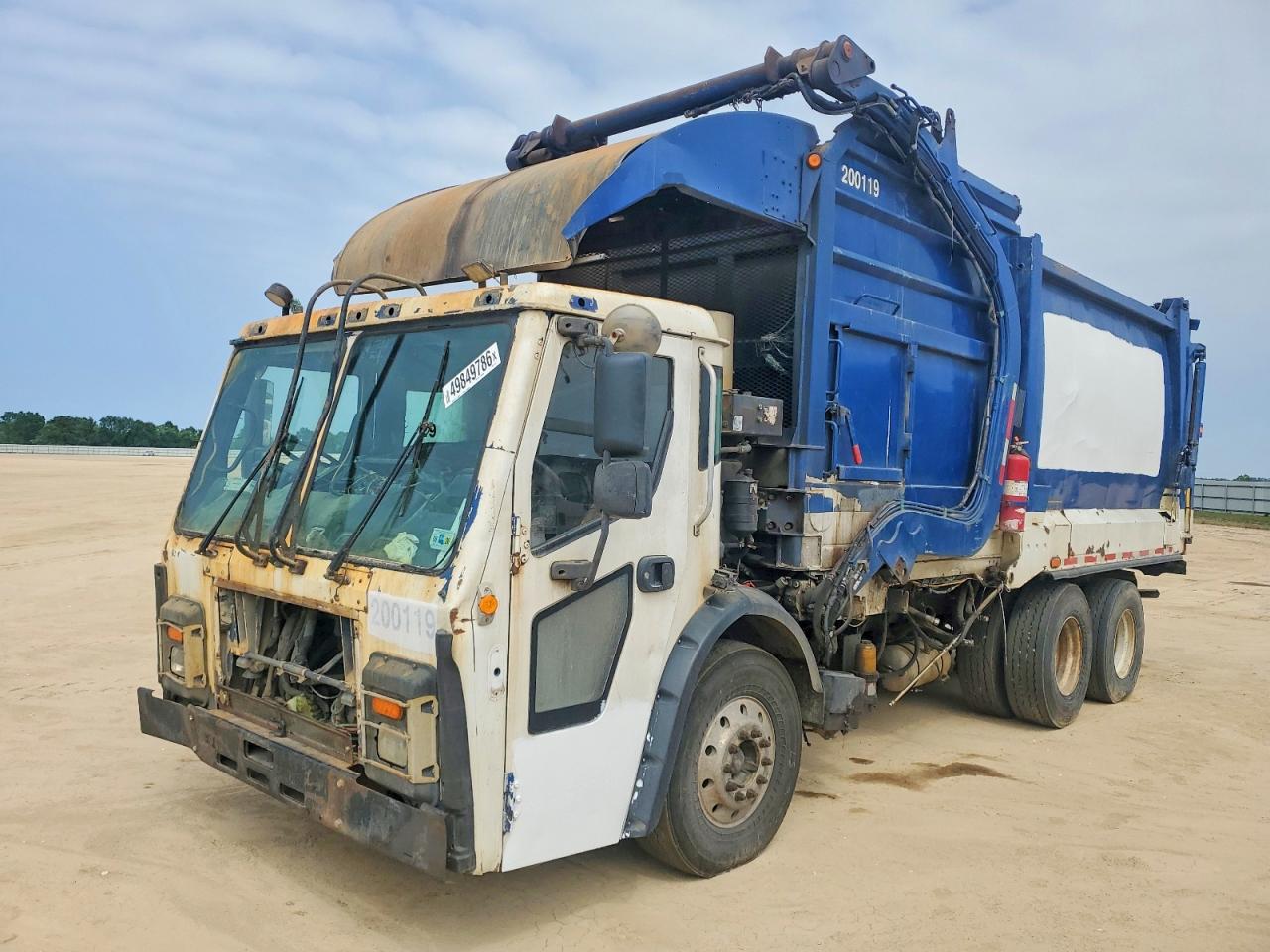 2016 MACK All other VIN 1M2LR05C3GM001146 photo 2