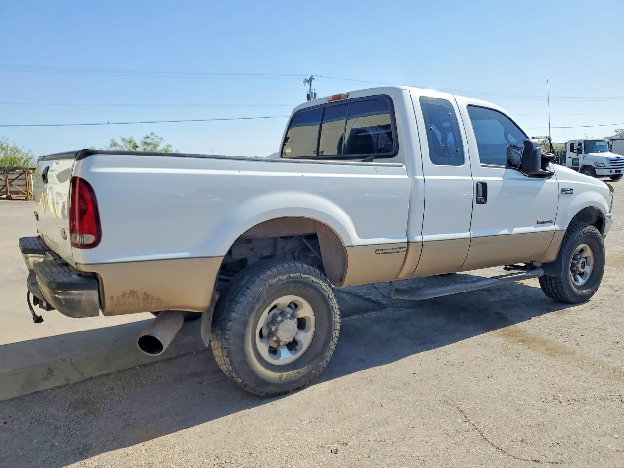 1999 Ford F250 VIN 1FTNX21F3XEC30760 photo 3