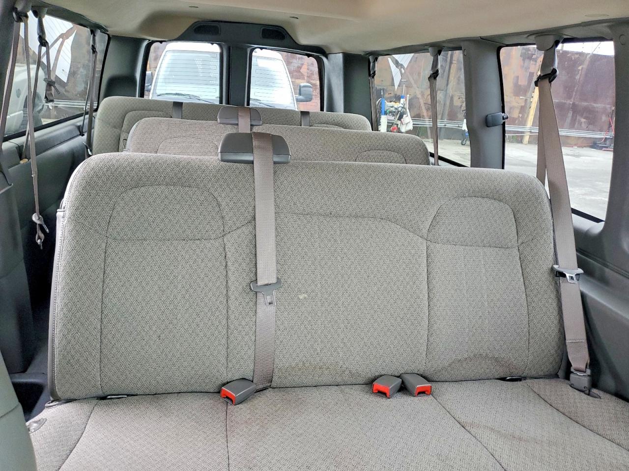 2023 Chevy Express VIN 1GAZGNFP3P1234182 photo 10