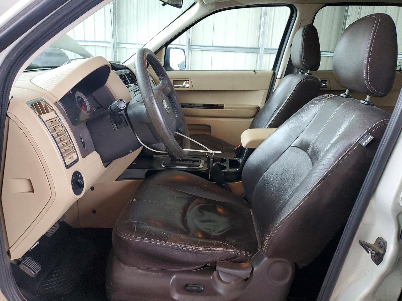 2008 Mazda Tribute VIN 4F2CZ92Z88KM20690 photo 7