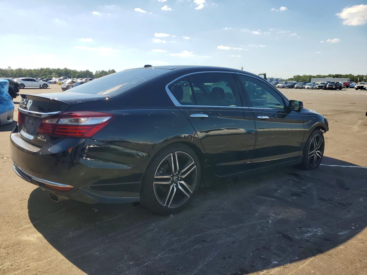 2016 HONDA Accord VIN 1HGCR3F94GA010546 photo 3