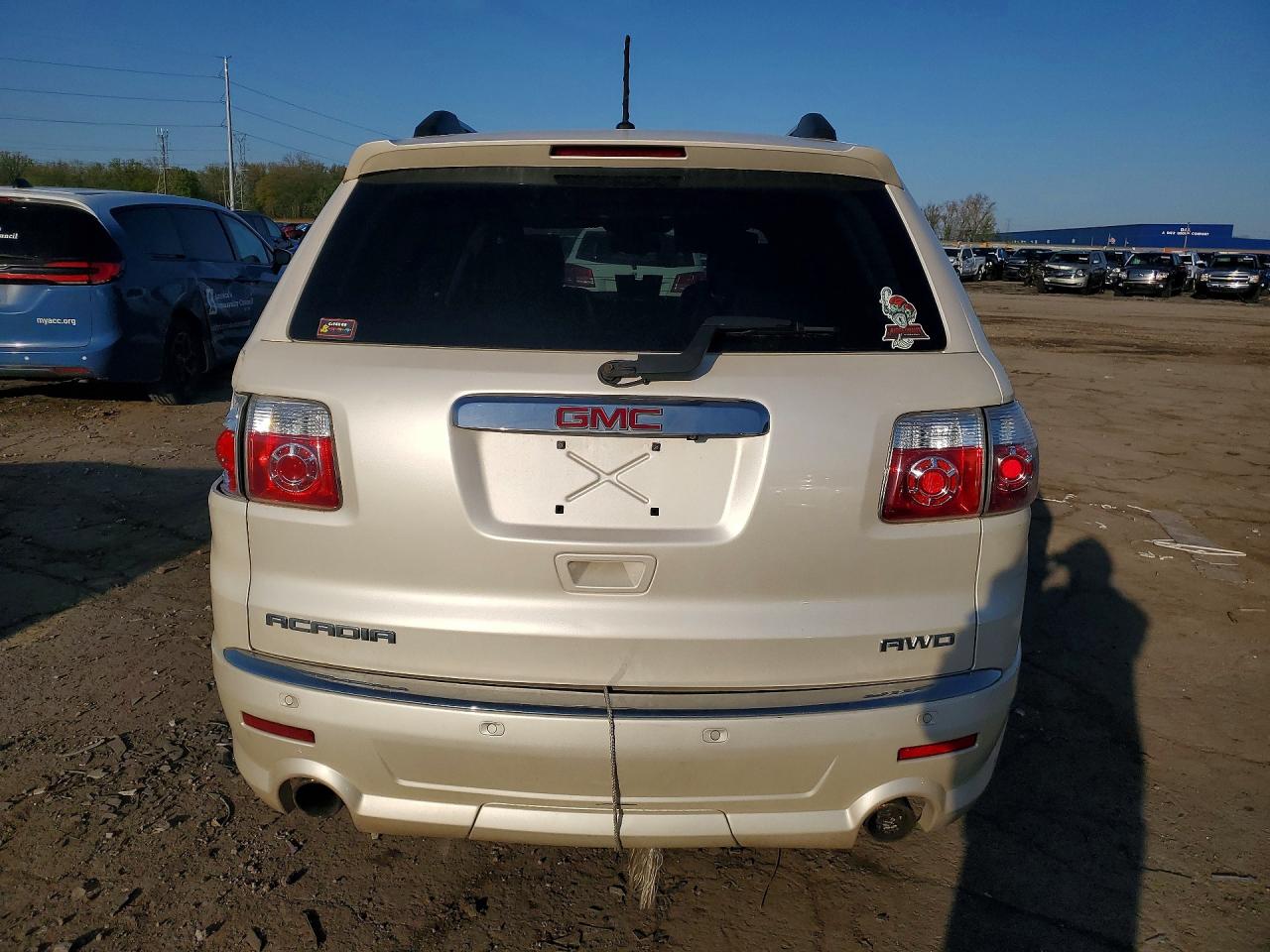 2011 GMC Acadia den VIN 1GKKVTED4BJ414844 photo 6