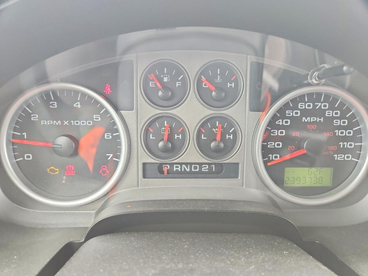 2004 Ford F150 VIN 1FTPX14544NA68994 photo 9