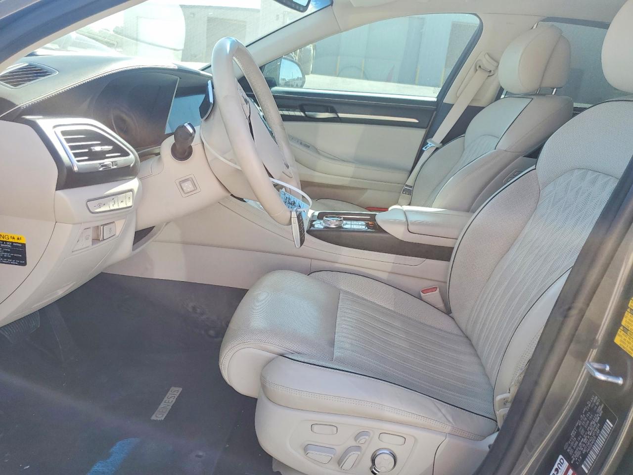 2020 GENESIS G90 VIN KMTF34PA2LU076454 photo 7