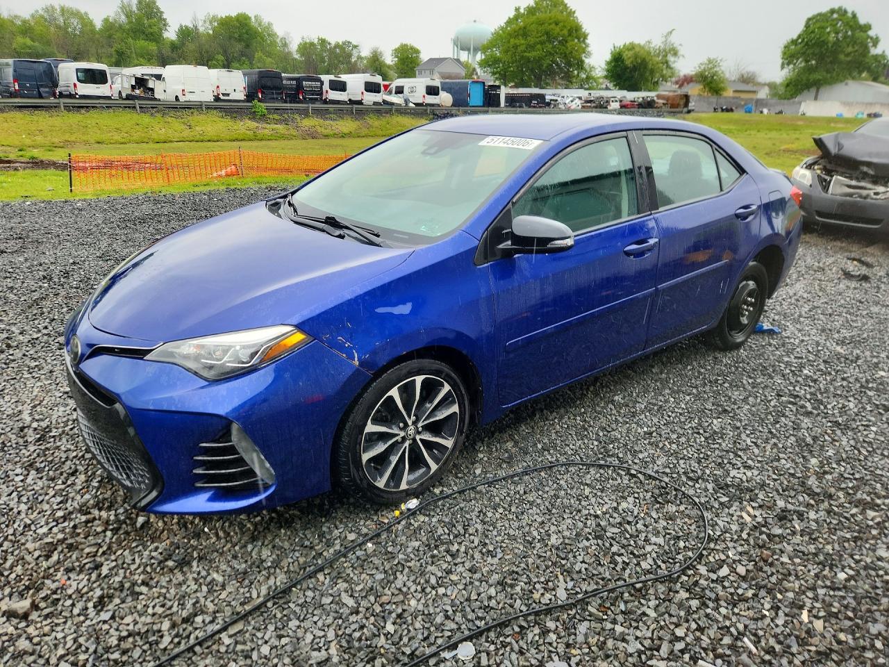 2019 Toyota Corolla VIN 2T1BURHEXKC135044 photo 1