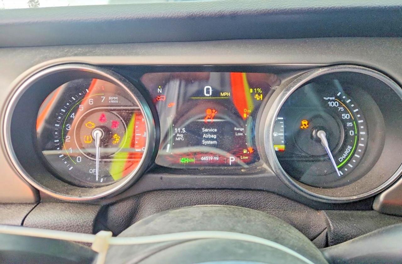 2021 Jeep Wrangler / VIN 1C4JJXR62MW643096 photo 9
