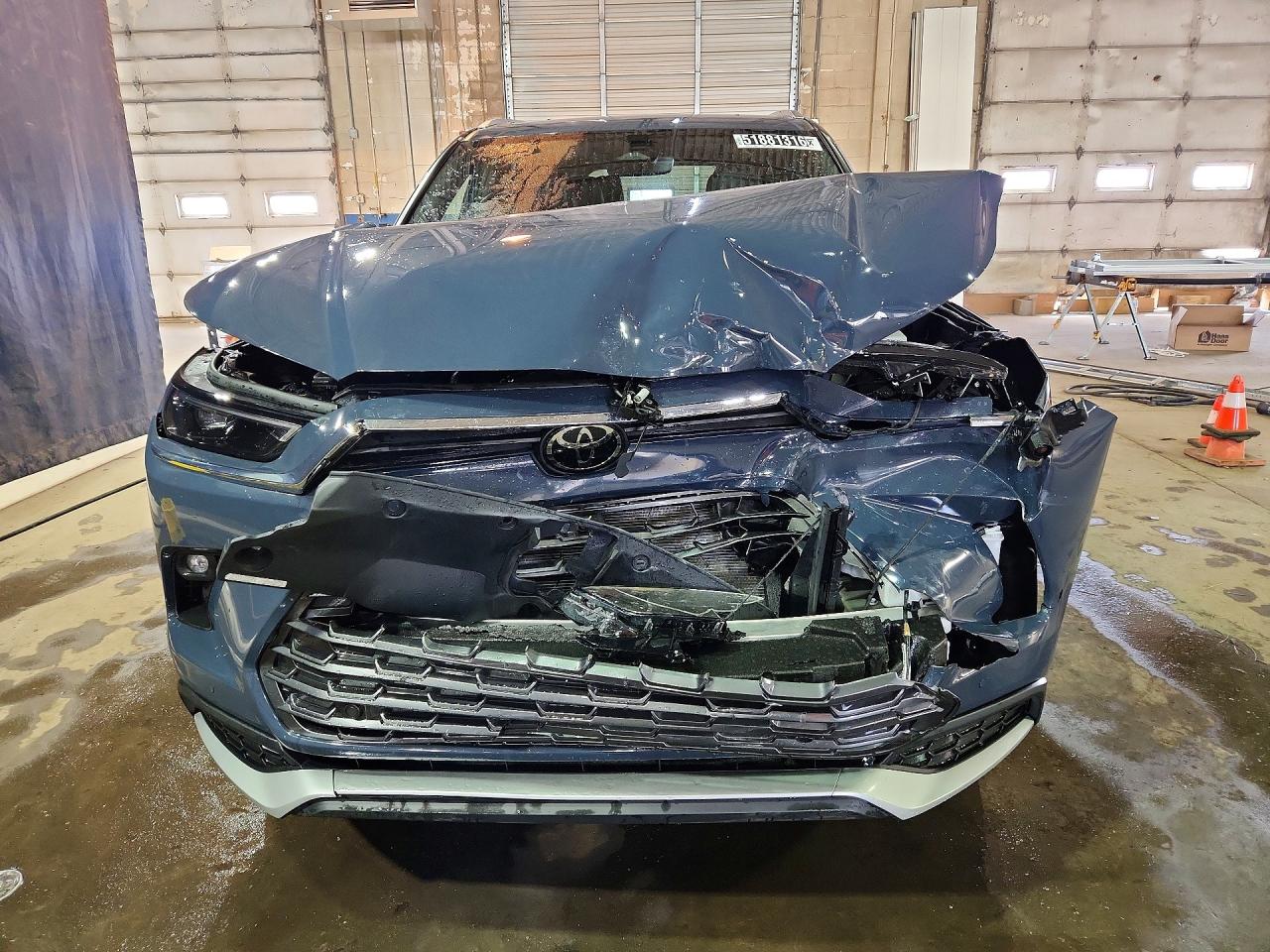 2025 Toyota All other VIN 5TDADAB56SS012886 photo 5