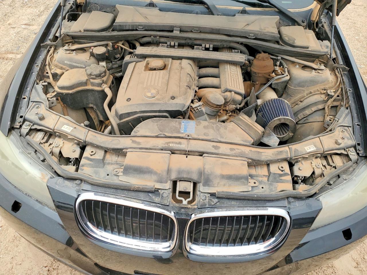 2010 BMW 3 series VIN WBAPH7G58ANM52183 photo 11