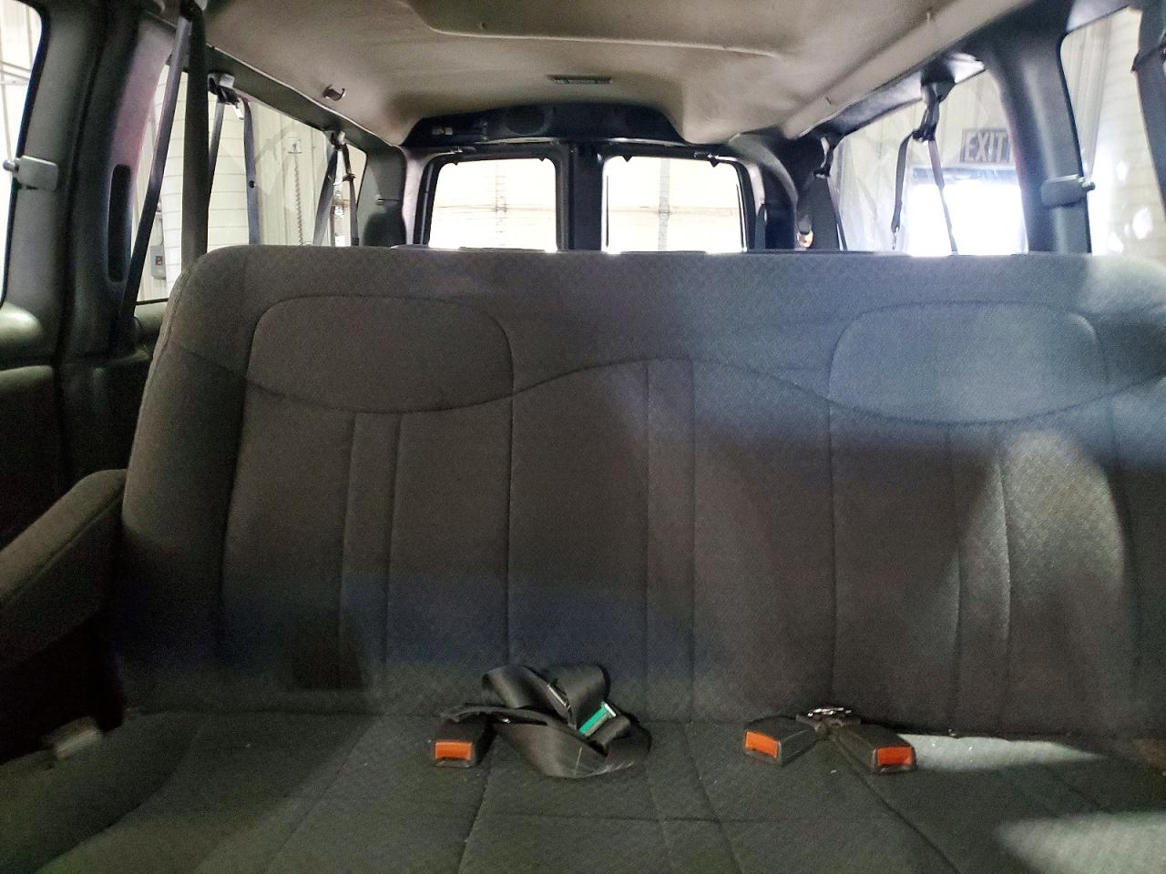 2002 GMC Savana VIN 1GJHG39R321136954 photo 10